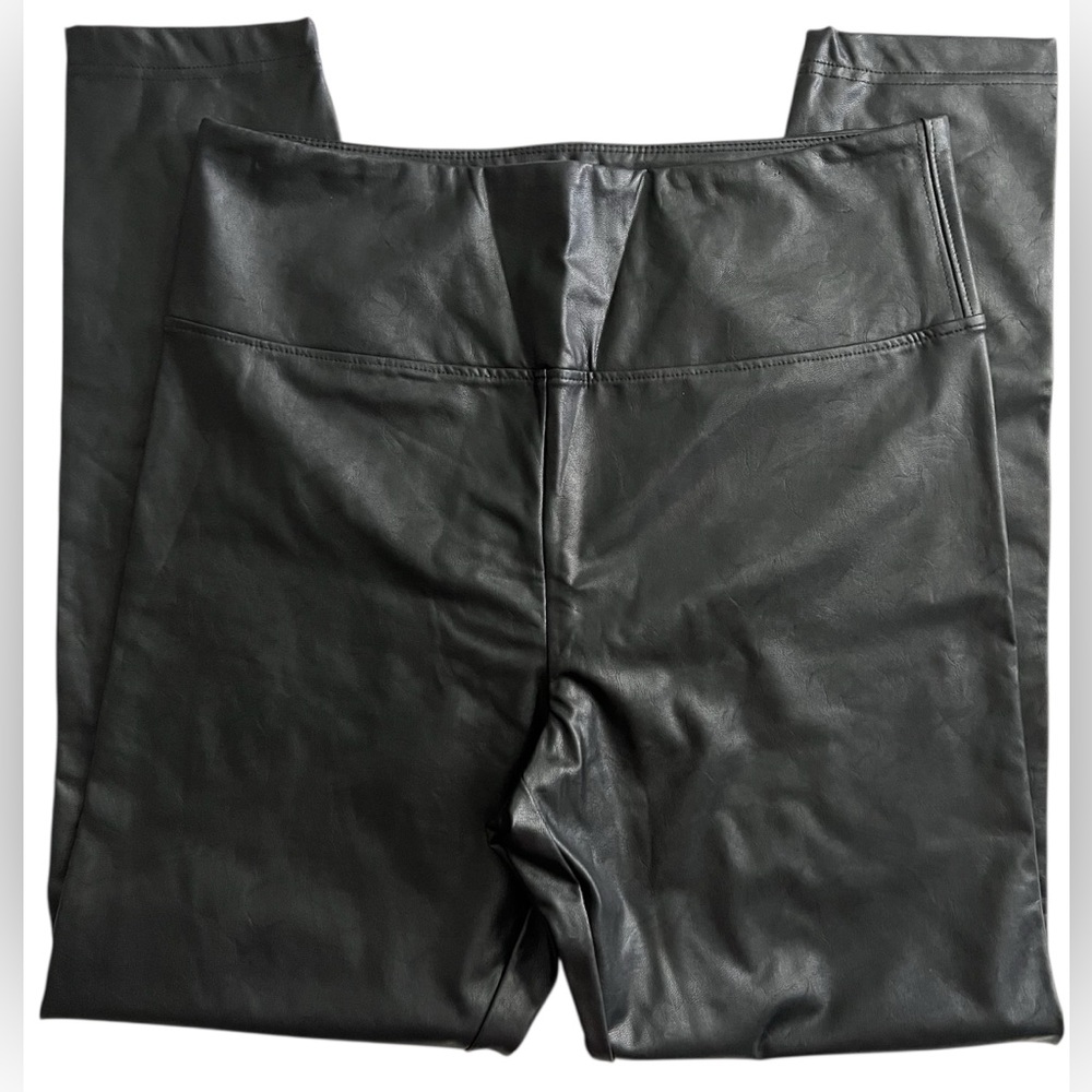 Boston Proper Black Faux Leather Pants, Size M